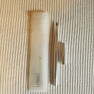 Clinique Lip Brush